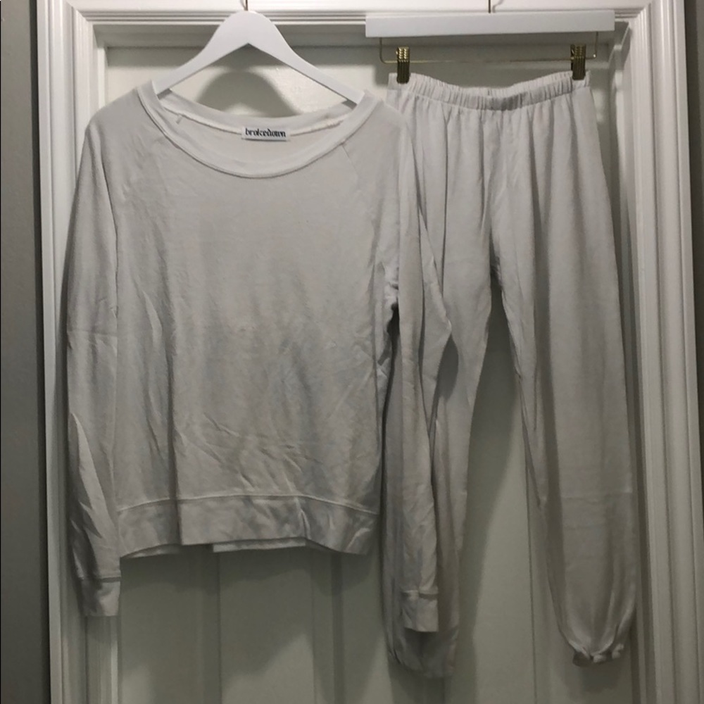 SOLD // Brokedown Sweatshirt and Sweatpant Set